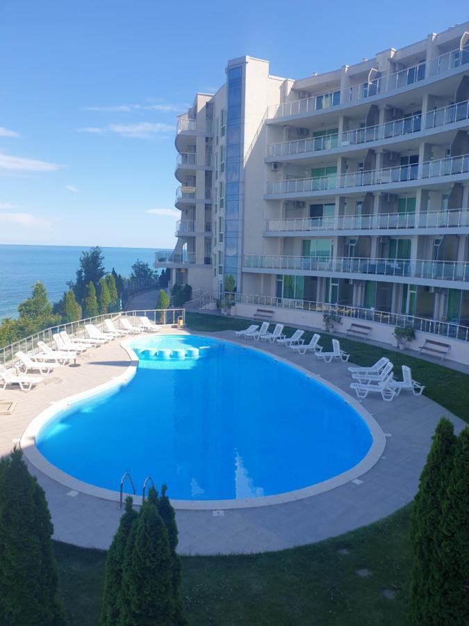 Studio Silver Terace With Sea View For 4 Person Bjala Kültér fotó