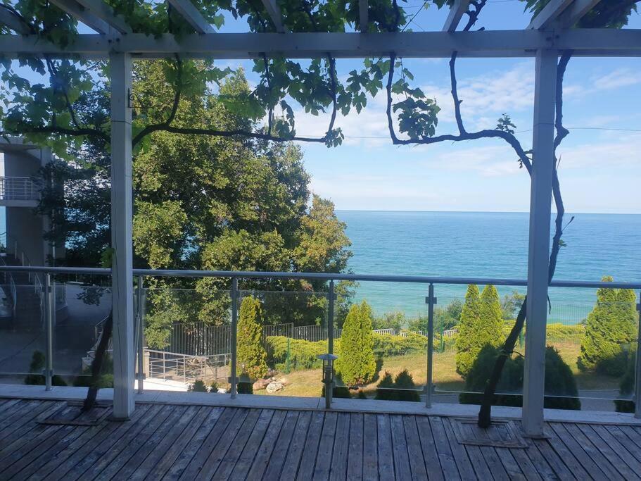Studio Silver Terace With Sea View For 4 Person Bjala Kültér fotó
